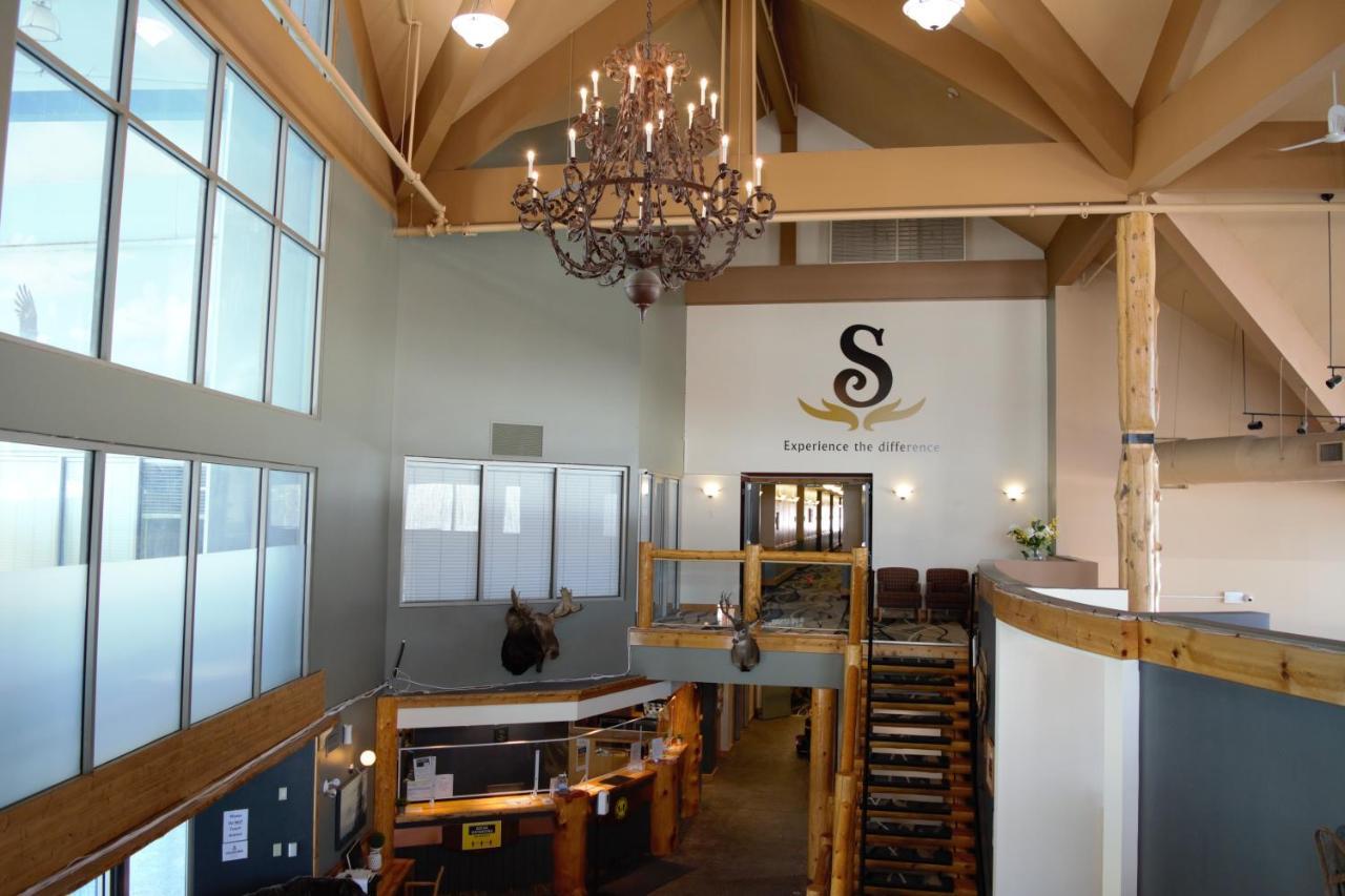 Fernie Stanford Resort Экстерьер фото