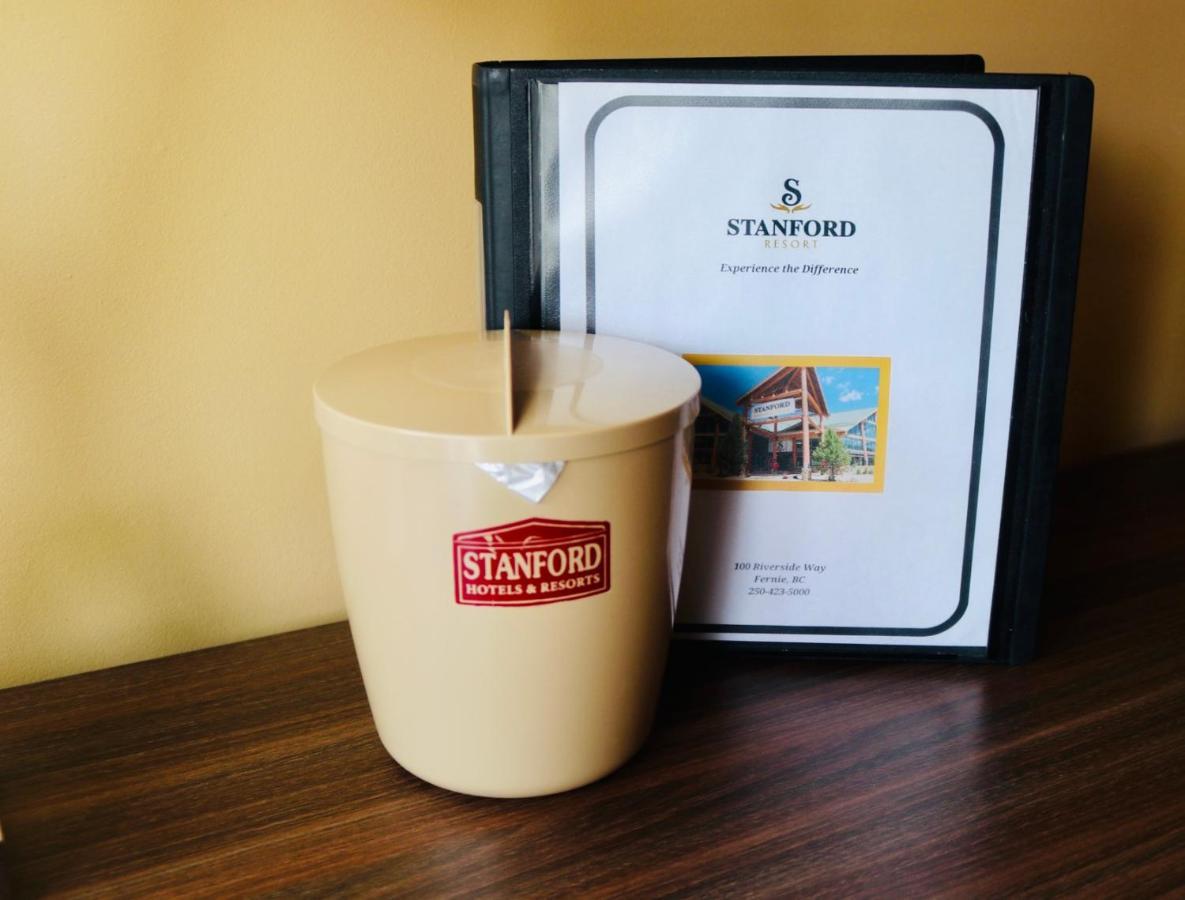 Fernie Stanford Resort Экстерьер фото