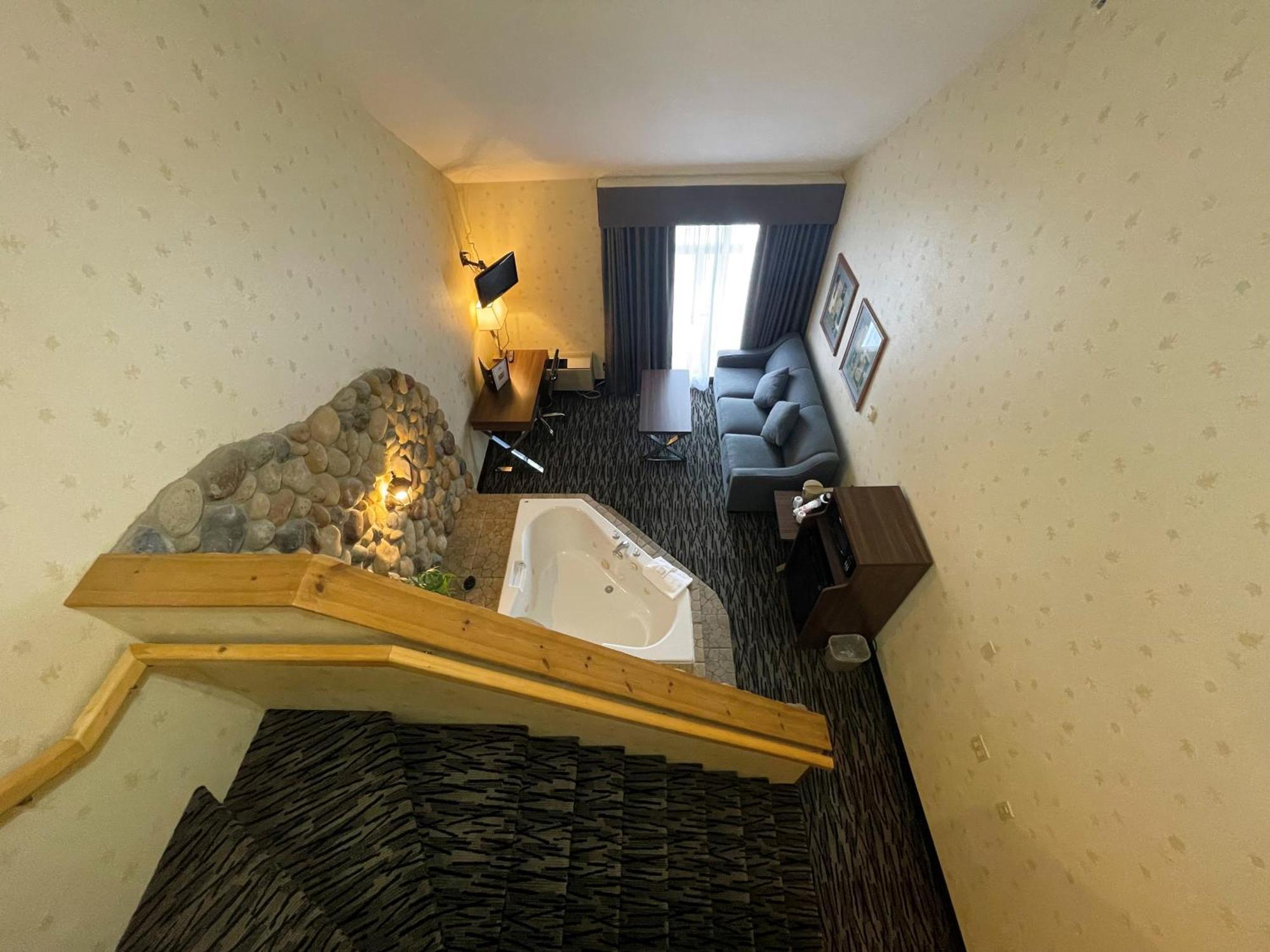 Fernie Stanford Resort Экстерьер фото